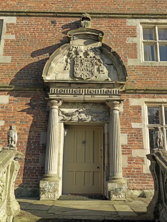 Soulton Hall Wem Eksteriør billede